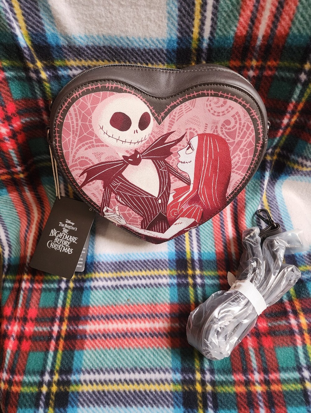 Loungefly Nightmare Befor Christmas Heart Crossbody
